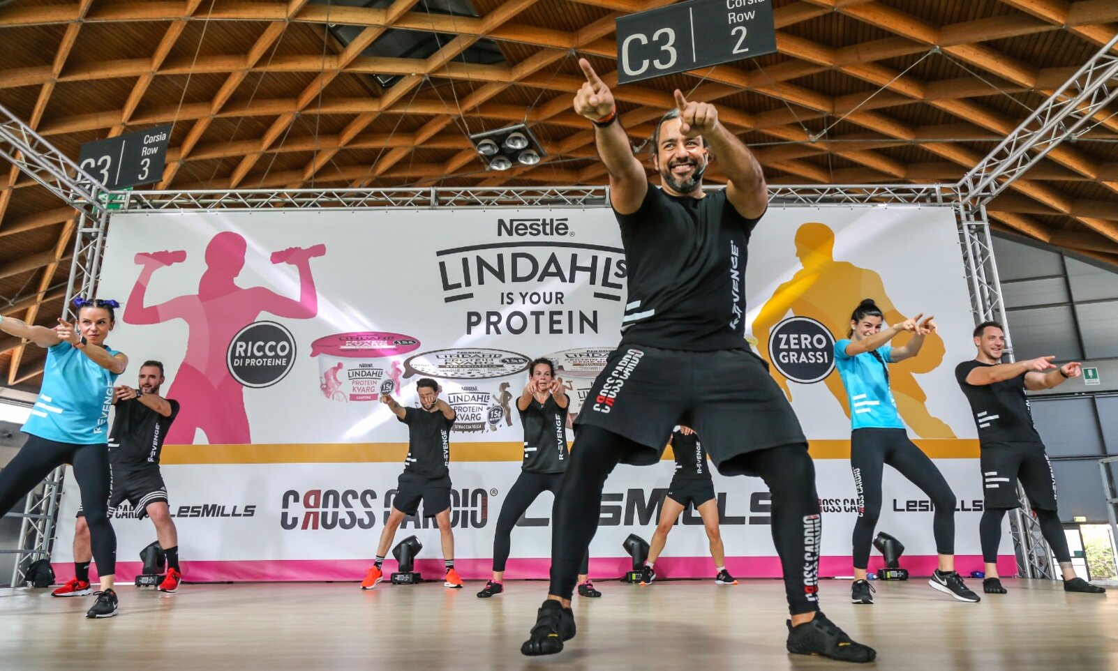 MypersonalTrainer & Cross Cardio® Stage