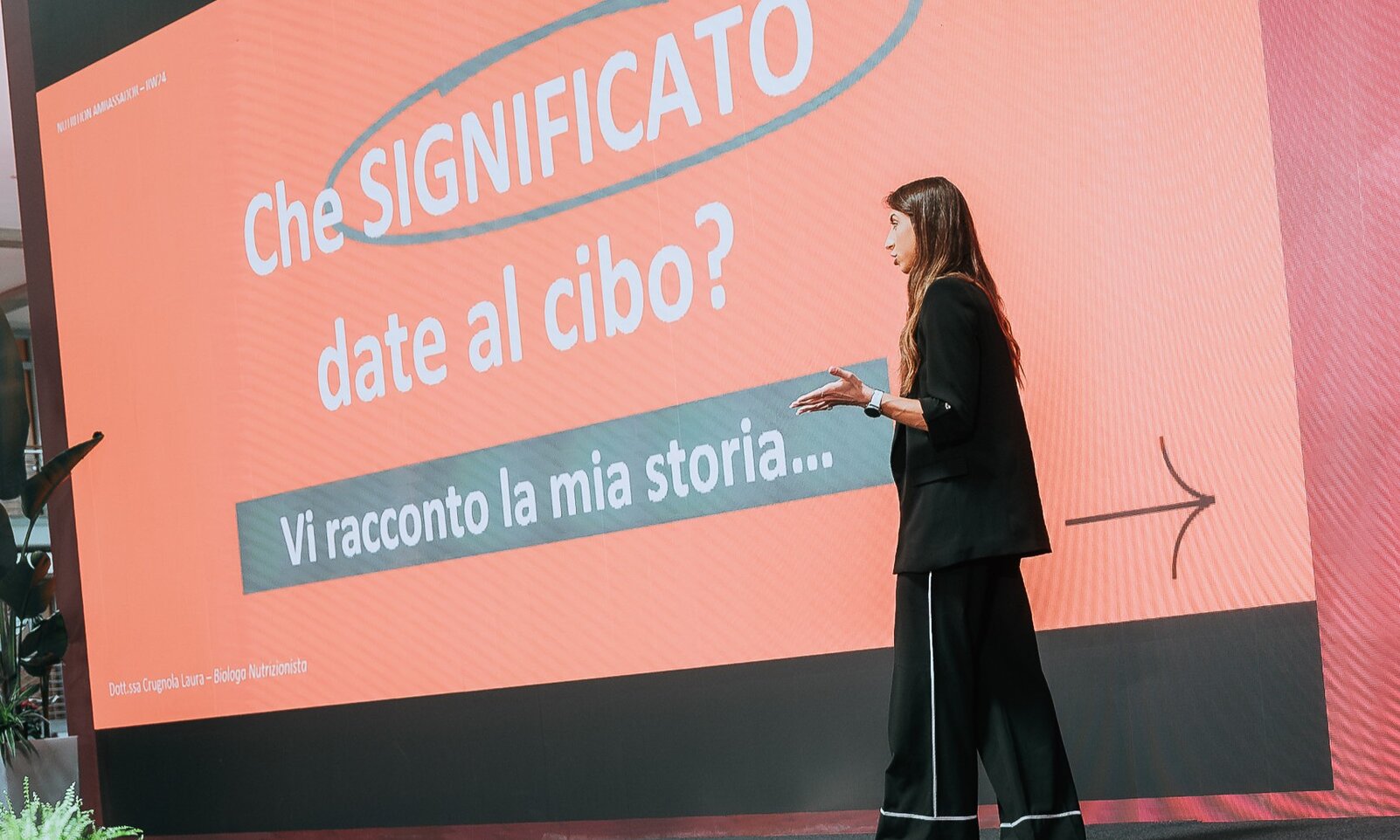 Laura Crugnola - The Mind Diet. Nutrition, Emotions, and Neuroscience.