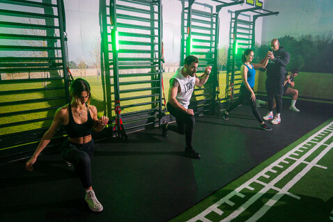 V.Mini Group Training