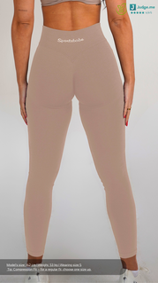 Lifting Essentials Hidden Scrunch Leggings