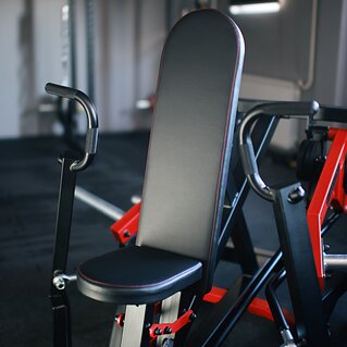 Seated chest press